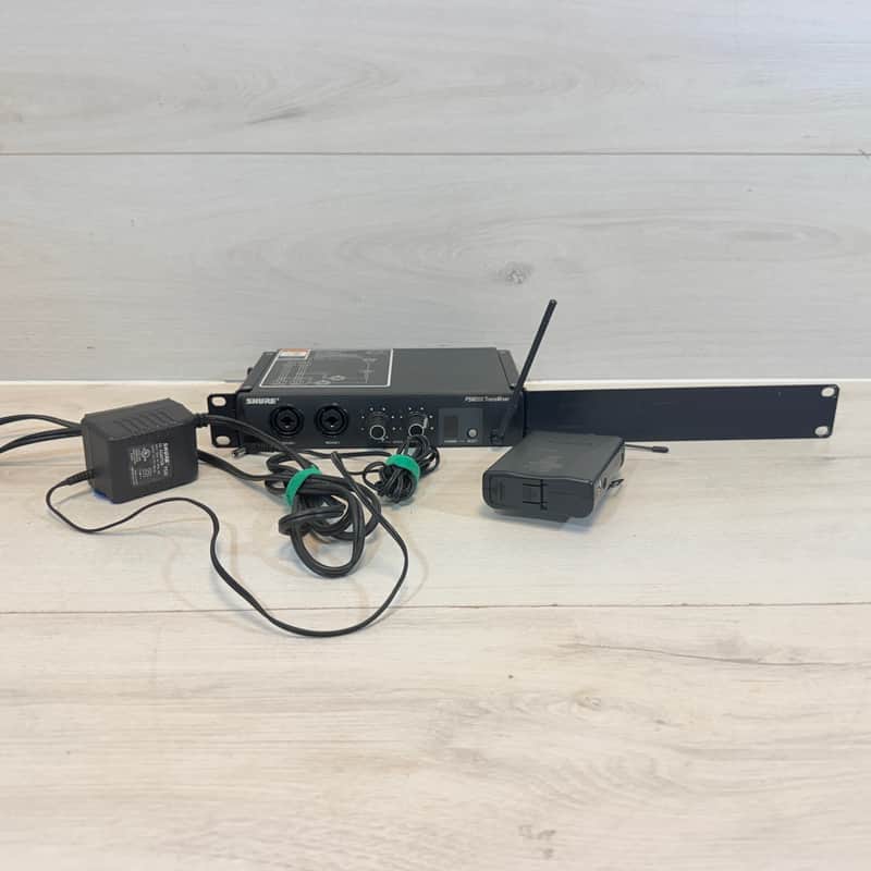 Shure PSM200 Wireless In-Ear Monitor System P2T TransMixer & P2R Bodypack Receiver H2 Band 518-554 MHz image 1