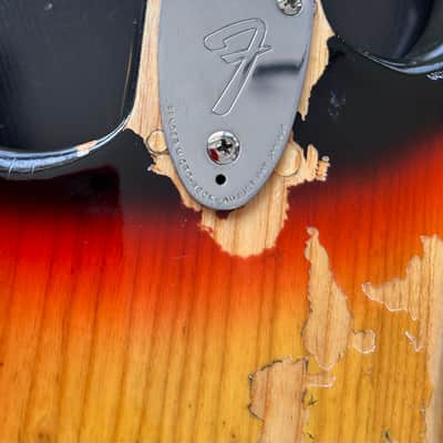 Fender Stratocaster 1979 - Sunburst in Very good condition with Original Hardcase image 14