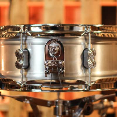 PDP 5x14 Concept Dual-beaded Brushed Aluminum Snare Drum - PDSN0514NBAC image 2