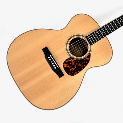 Larrivée OM-40 Mahogany 2022 Natural Legacy Series image 3