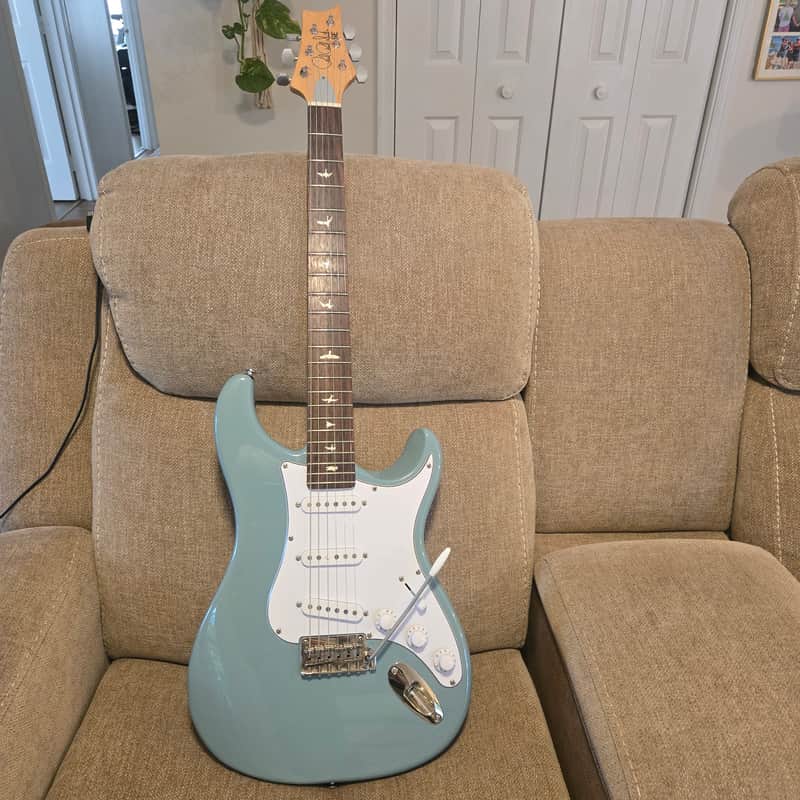 PRS SE Silver Sky with Rosewood Fretboard