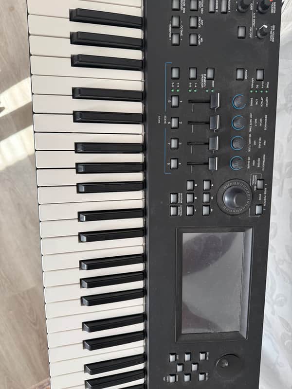 Yamaha MODX6+ 61-Key 16-Voice Synthesizer