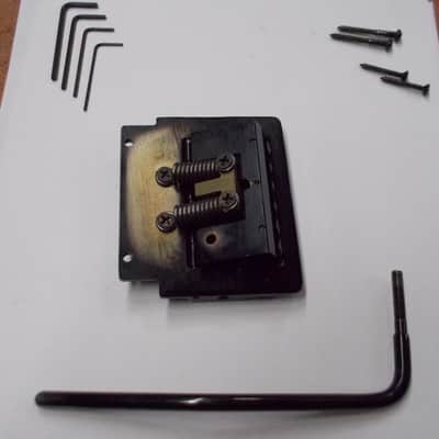 Vintage 80's Kahler USA 2300 Professional Black flat mount tremolo bridge image 9