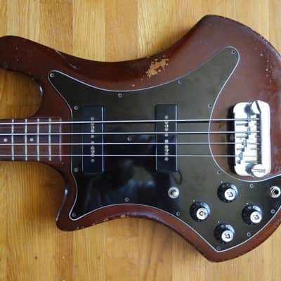 1978 Left Handed Guild B-302 Bass All Original image 3