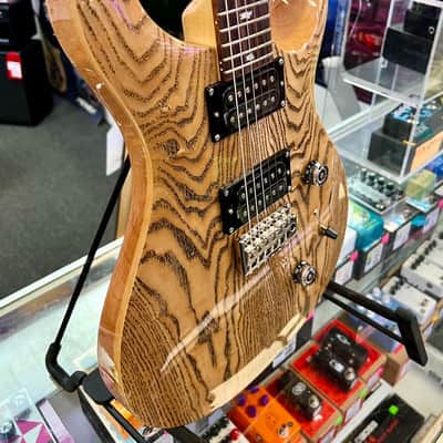 PRS SE Custom 24 Exotic Swamp Ash Burl Top, 85/15 “S” Humbuckers with Bag image 4