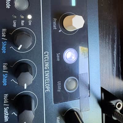 Arturia MicroFreak 25-Key Algorithmic Synthesizer 2019 - Present - Black image 2