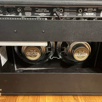 Fender '68 Custom Vibrolux Reverb-Amp 2-Channel 35-Watt 2x10" Guitar Combo 2013 - 2018 - Black image 6