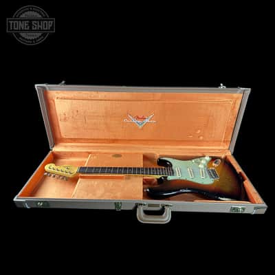 Fender Custom Shop 1963 Stratocaster Relic 3 Tone Sunburst Sparkle w/case TSLTD2OF10 image 14
