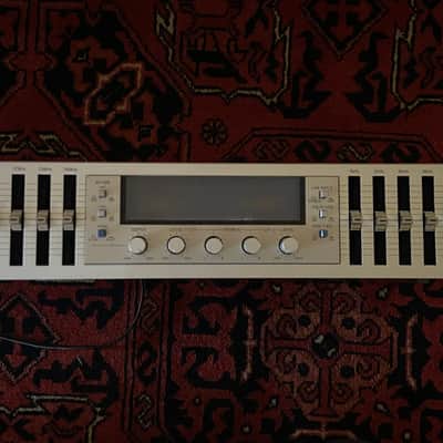 Sansui RG-7X Stereo Graphic Equalizer Consolette 1980s image 2