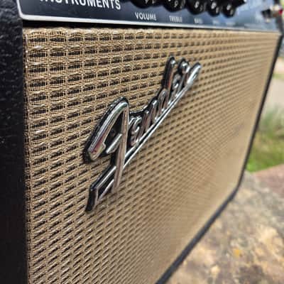 1966 Fender Vibro Champ image 2