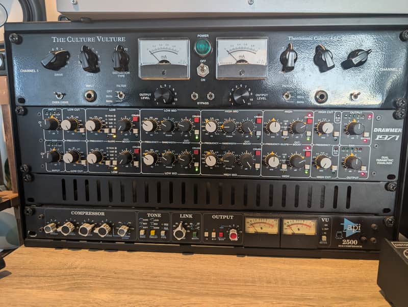 Drawmer  1971 Dual 4-band Parametric EQ image 1
