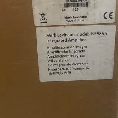 Mark Levinson № 585.5 integrated amp in box w/ all accessories image 12
