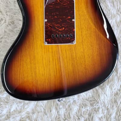 Tagima TW61 Offset Electric Guitar w/P90s, Sunburst Finish - B-stock - Jazz Mstr image 4