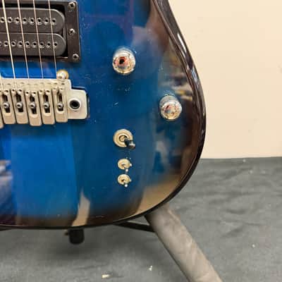 Used Carvin DC400 Electric Guitar Neck Thru with Case Made in the USA image 10