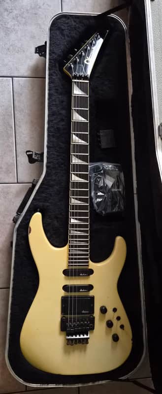Charvel Model 6 HSS | Reverb