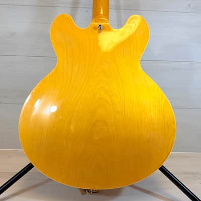 Jay Turser JT137DC Semi-Hollow Electric Guitar – Natural Finish – ES-Style Tone on a Budget image 8
