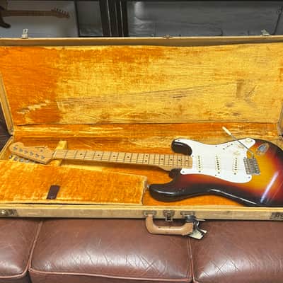 Fender Stratocaster 1958 - Three Tone Sunburst image 13