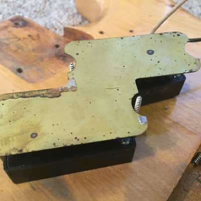 Fender Precision Bass Guitar Pickup 1959 with Copper shielding and screws , springs image 9