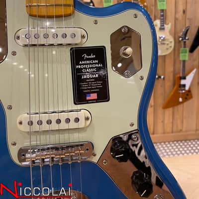 Fender American Professional Classic Jaguar, Maple Fingerboard, Faded Lake Placid Blue image 5