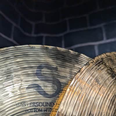 Zildjian S Series 14" Mastersound Hi‑Hat Cymbals – Brilliant Finish – Cutting, Bright, Modern Hi‑Hat Tone – Mastersound Wavy Bottom image 6