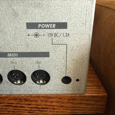 Waldorf Micro Q Rackmount Synthesizer 1999 - 2011 - Yellow image 3