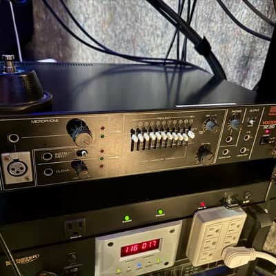 Roland SVC-350 Vocoder Rackmount Analog Vocoder image 2