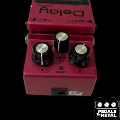 Boss DM-2 Delay (Black Label) 1981 - 1984 - Pink - X18953 image 3