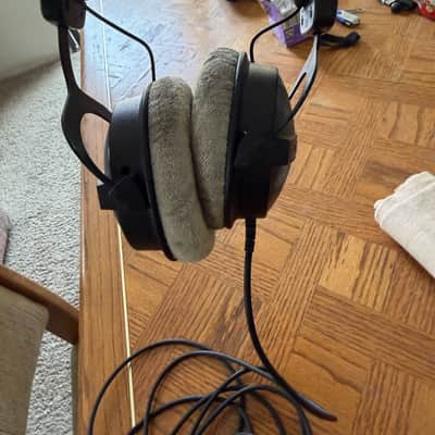Beyerdynamic DT 770 Pro 80 Ohm 2010s - Black image 3