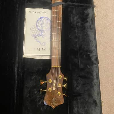 Alembic Series 2 image 5