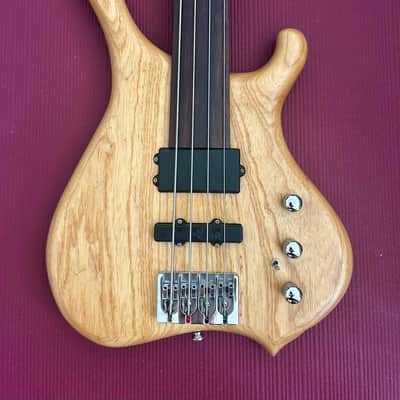 G Spot Temptress Fretless Bass - Bartolini, Hipshot, Exotic Woods, 7.5lbs image 1