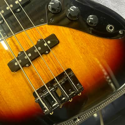 Squier Custom Jazz Bass Upgraded- 3 tone sunburst image 6