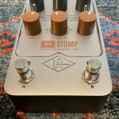 Universal Audio UAFX OX Stomp Dynamic Speaker Emulator Pedal image 2