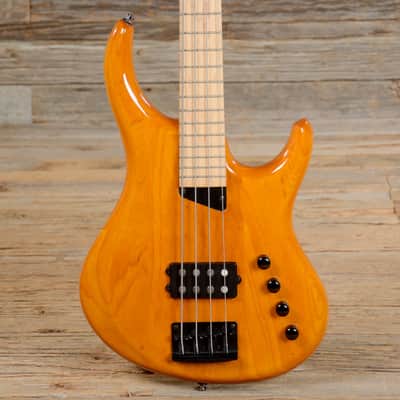 MTD Kingston Artist 4