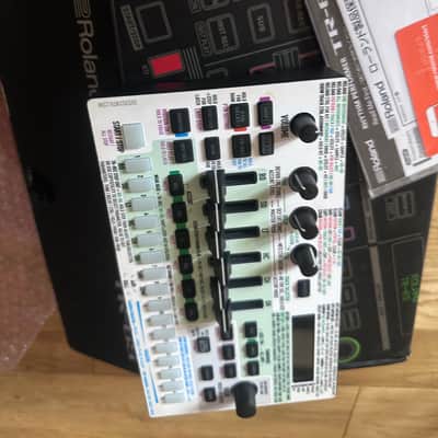 LNIB Roland TR-6S w/ over synth.com overlay , works perfect image 6