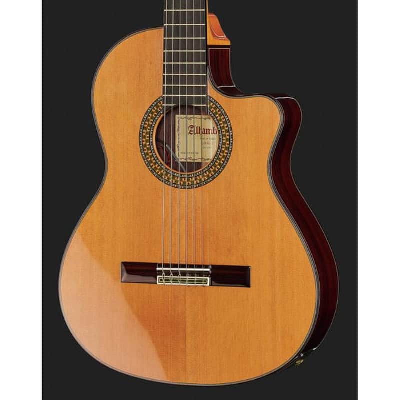 Alhambra 9P CW E8 Electro Classical Guitar
