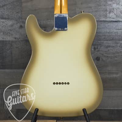 Mint Fender Limited Edition Vintera II '60s Telecaster Maple Fingerboard - Antigua with Gigbag image 2