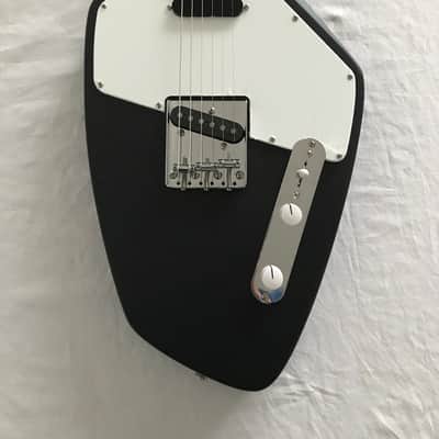 Electric Guitar - Black Fantomcaster - T-Style - Black Fantom 040 image 1