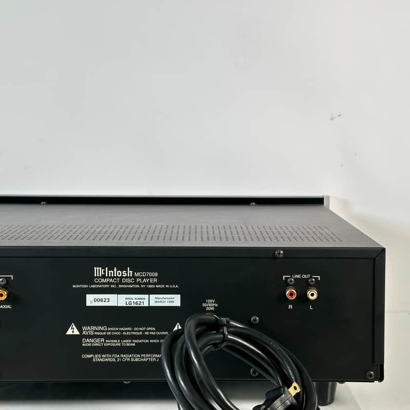 McIntosh MCD-7009 CD Player w/ Remote | Reverb