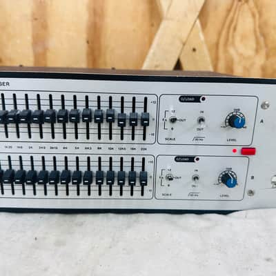 Klark Teknik DN360 2-Channel 31 Band Graphic Equalizer - Tested & Working #26066 image 5