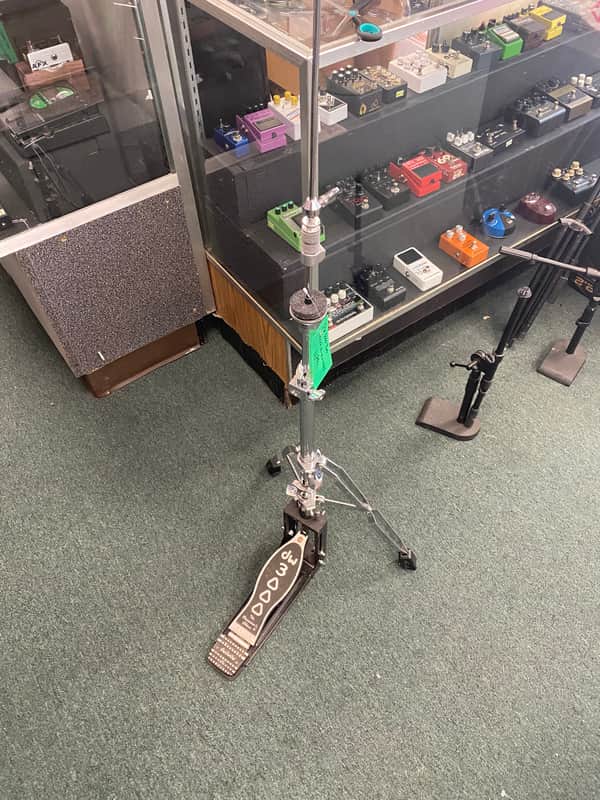 DW 3000 2 Leg Hi Hat Stand image 1