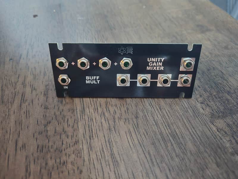 Synthrotek 1U UniBuffer