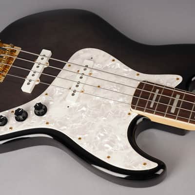 Fender Limited Edition The Ventures Jazz Bass - Japan 1996 - MIJ image 16