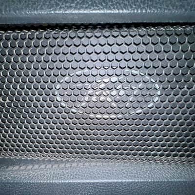 Oasis's Peavey 6505 image 4
