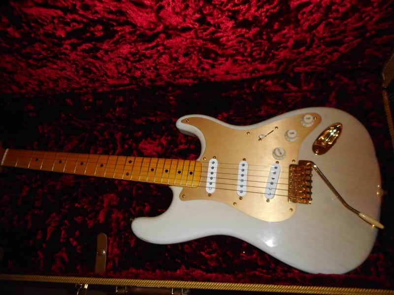 Scarecrow Guitars 1956 Mary Kay Stratocaster Tribute Fender Licensed neck and all fender electronics and hardware 2024 - Blonde (light Relic) image 1