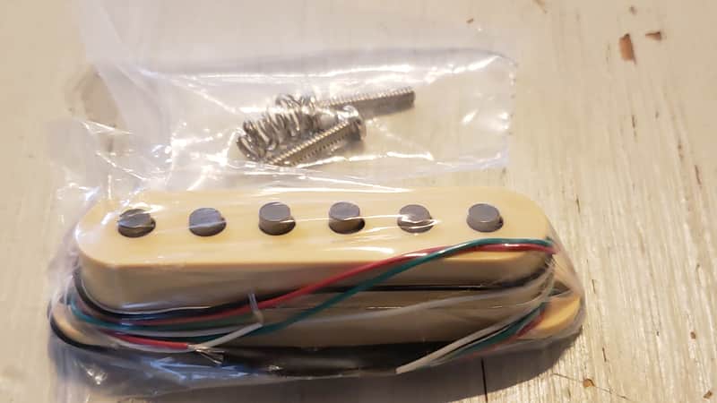 Dimarzio DP 116 CR NEW Guitar Pickup Cream image 1