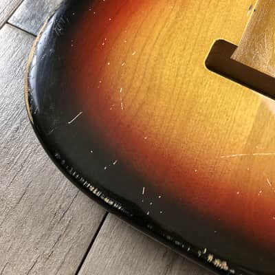 Made to Order - FRANCHIN Mercury guitar body JOHN FRUSCIANTE REPLICA Relic Aged 3-Color Sunburst 100% Nitro Lacquer Alder Stratocaster-Strat-S-Style Made in Italy image 9