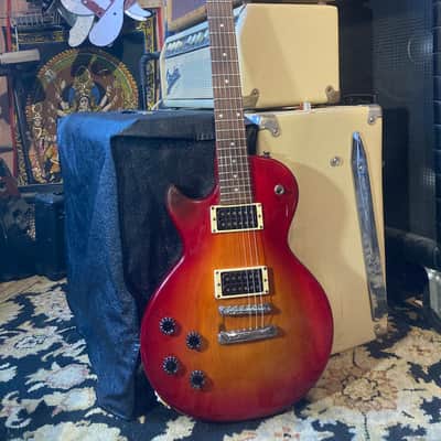 Cort CR-100 MIK Lefty Singlecut 1990s? - Cherry 🍒 Sunburst image 2