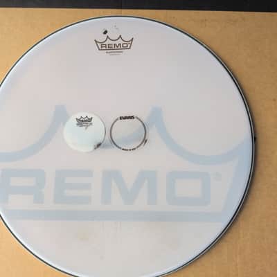Remo Silentstroke Floor Tom or Bass Drum Head 16" with Evans and Remo Impact Patches 2010s - White image 1