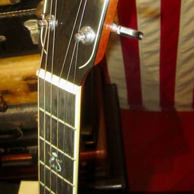 2000 Larivee OM-10 Natural MINT w/ Original Case image 3