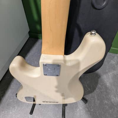 Fender Jazz Bass AMERICAN DELUXE V 1999 image 11